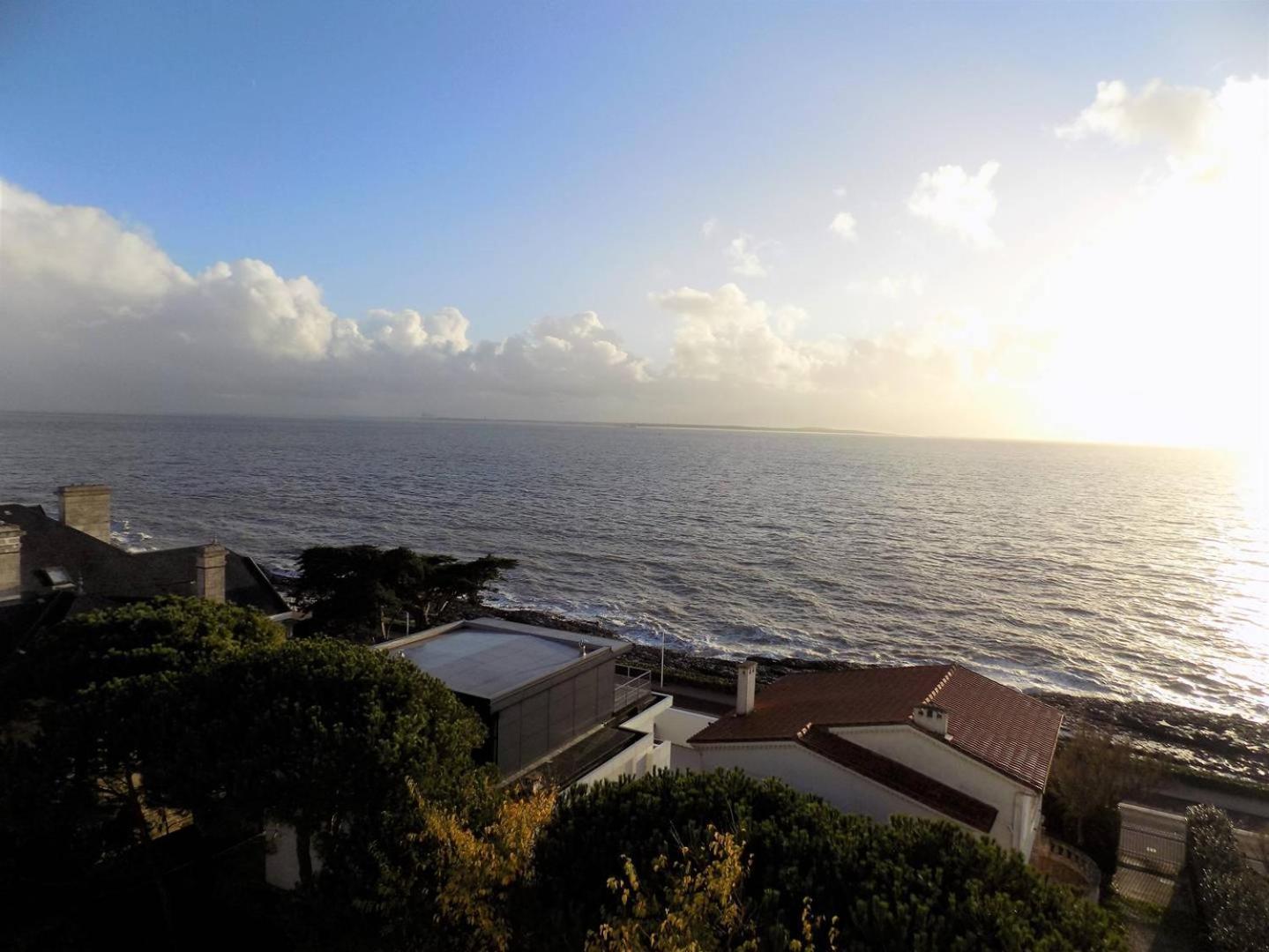 Royan - Pleine Vue Mer Pour Cet Appartement Classe 2 Etoiles - Les Tamaris Екстериор снимка